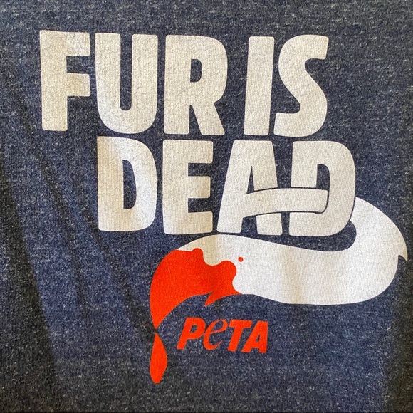 PETA “Fur is Dead” Navy T-shirt - Picture 2 of 4
